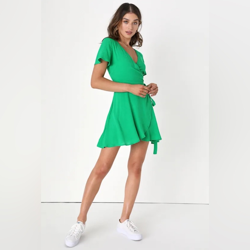 Lulus Days in the Sun Green Floral Mini
Wrap Dress - Size L - Picture 3 of 5